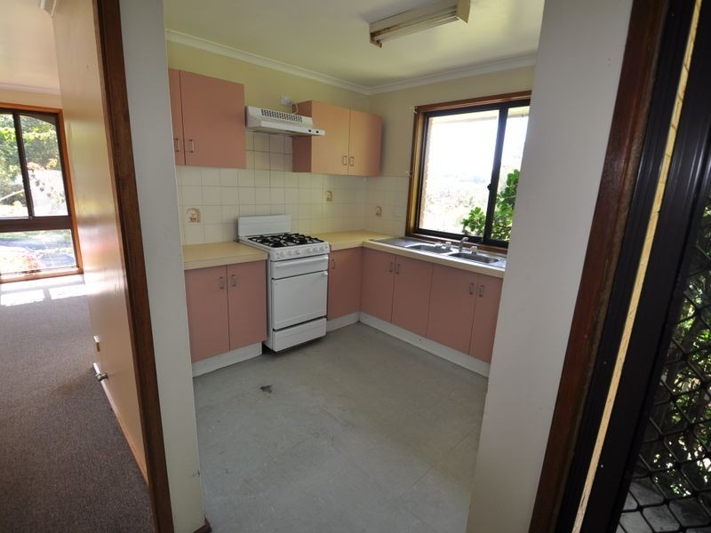 3 Pamela Close, Green Point NSW 2251