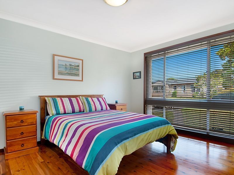 16 Holly Avenue, Narara NSW 2250