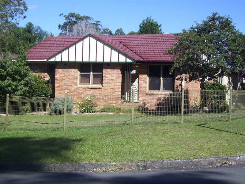 38 Bushlands Avenue, Springfield NSW 2250