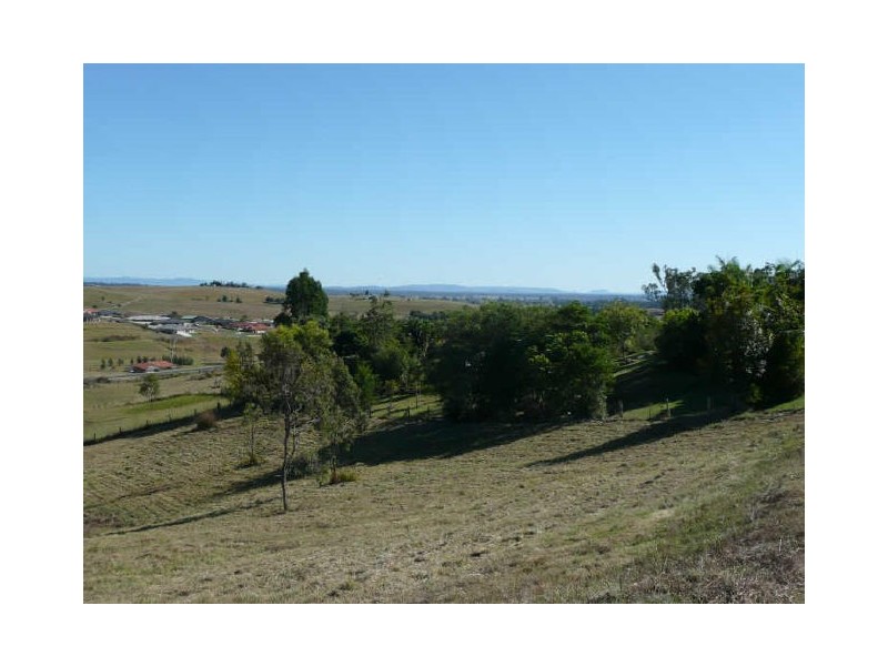 14 Bush Drive, South Grafton NSW 2460