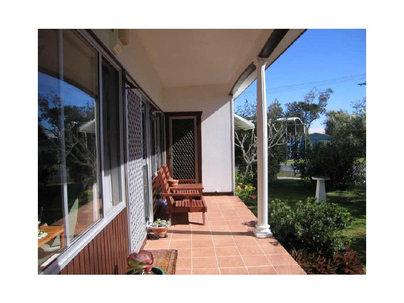 14 Lawson Street, Red Rock NSW 2456