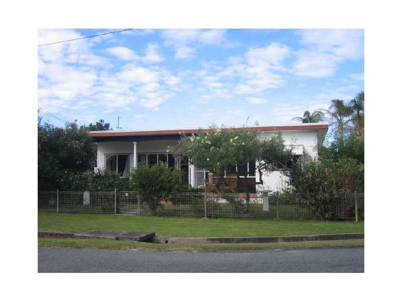 14 Lawson Street, Red Rock NSW 2456
