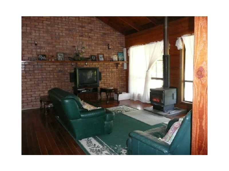 22 Hillview Drive, Waterview Heights NSW 2460