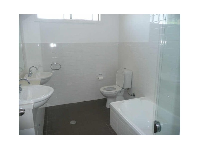 8 Miller Street, Grafton NSW 2460