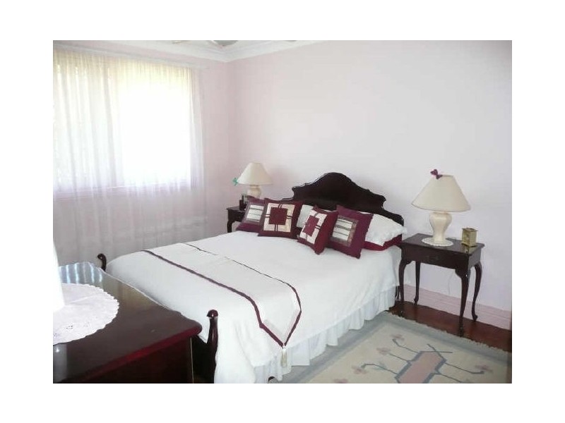 6 Lynhaven Crescent, Ulmarra NSW 2462