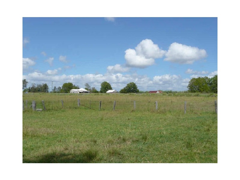 1595 Pacific Highway, Ulmarra NSW 2462