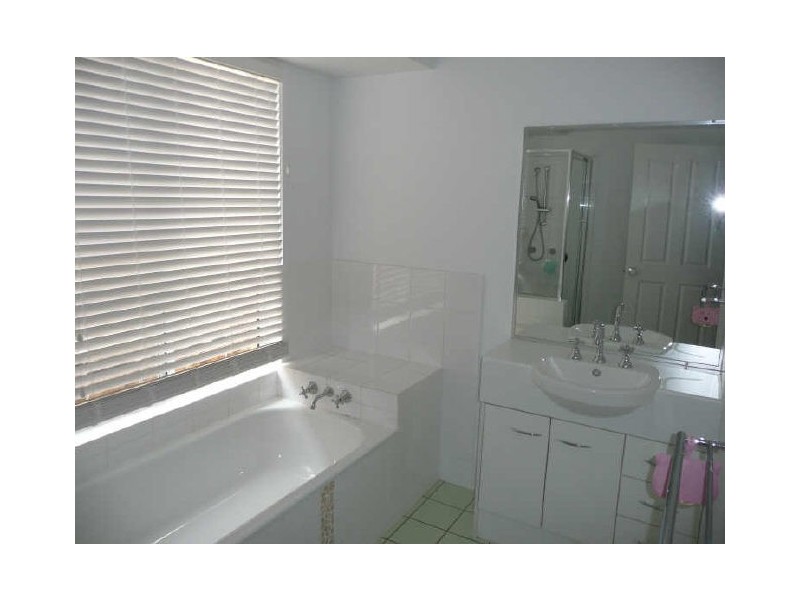 5 Iron Bark Terrace, South Grafton NSW 2460