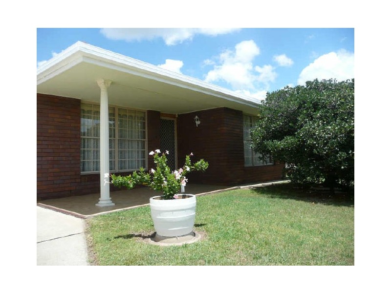 8 Schaeffer Close, Grafton NSW 2460