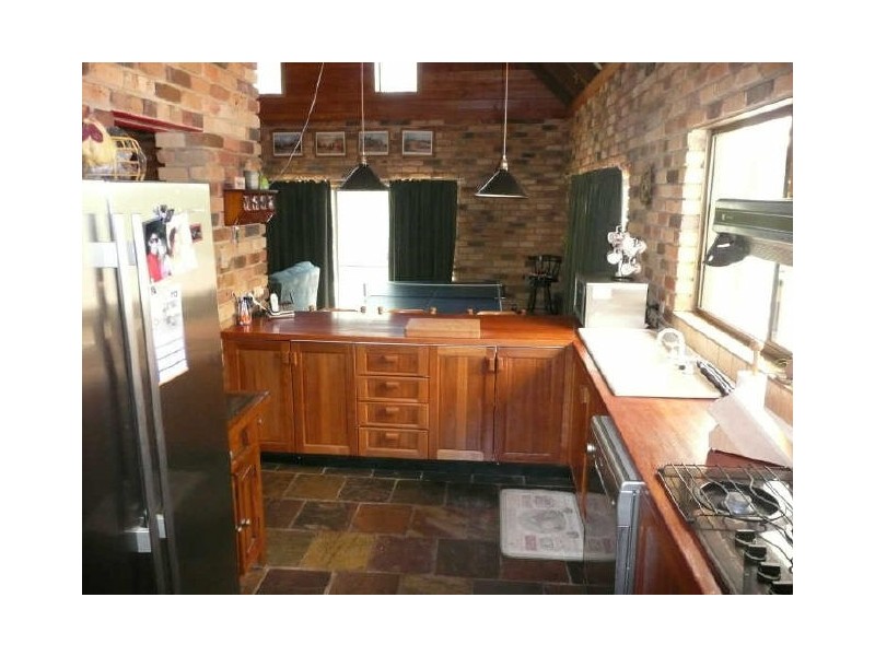 Armidale Road, Grafton NSW 2460