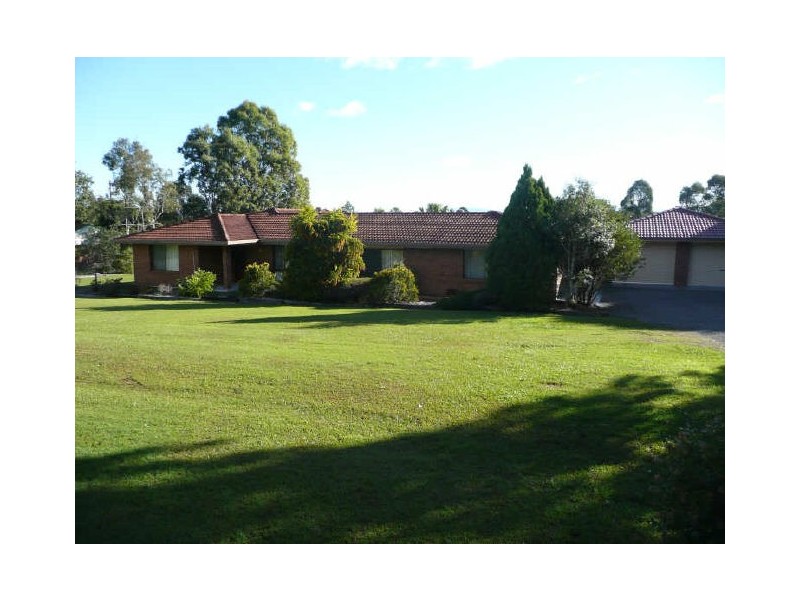 14 Greenfields Drive, Junction Hill NSW 2460
