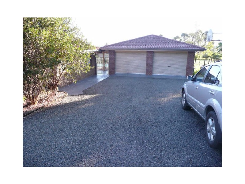 14 Greenfields Drive, Junction Hill NSW 2460