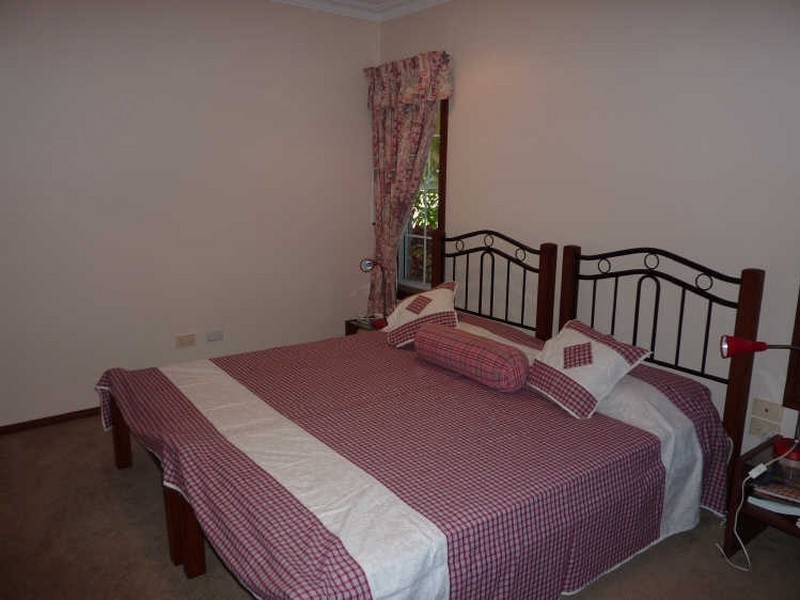 5 Greenfields Drive, Junction Hill NSW 2460