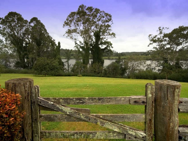 11 Riverstone Road, Grafton NSW 2460