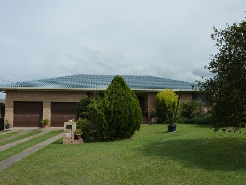 9 Trenayr Close, Junction Hill NSW 2460