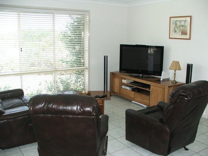 13 Martin Crescent, Junction Hill NSW 2460