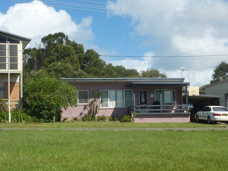 14 Second Avenue, Arrawarra Headland NSW 2456