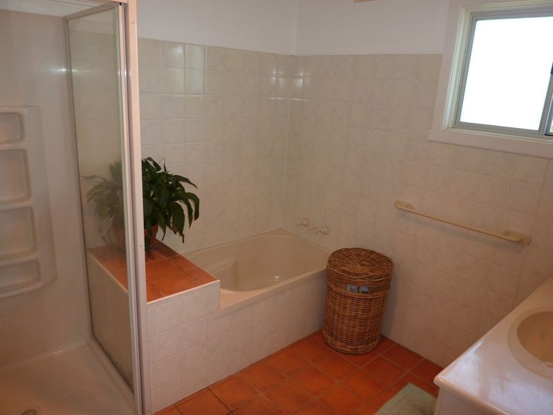 9 Earl Street, Grafton NSW 2460