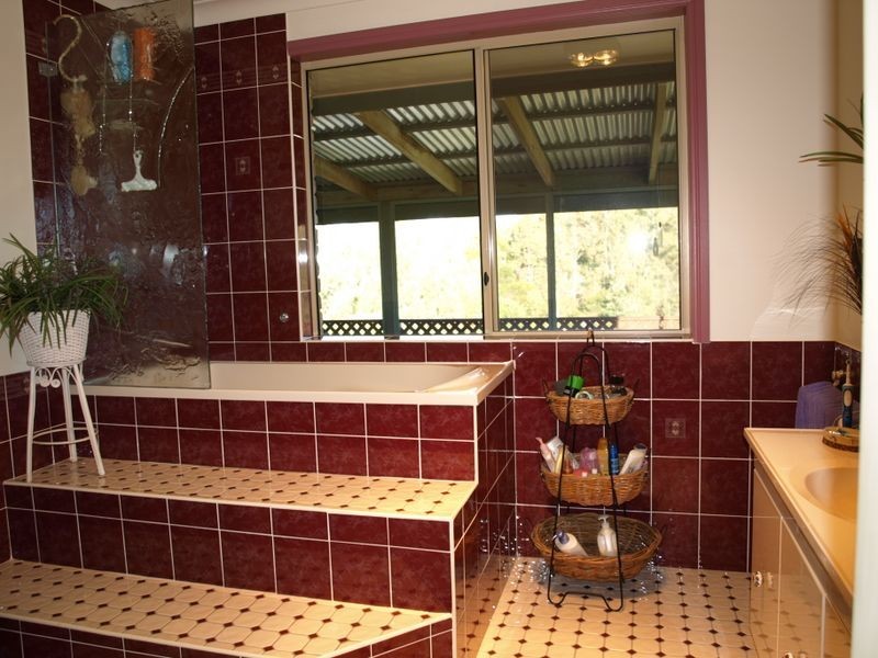 2324B Armidale Road, Blaxlands Creek NSW 2460