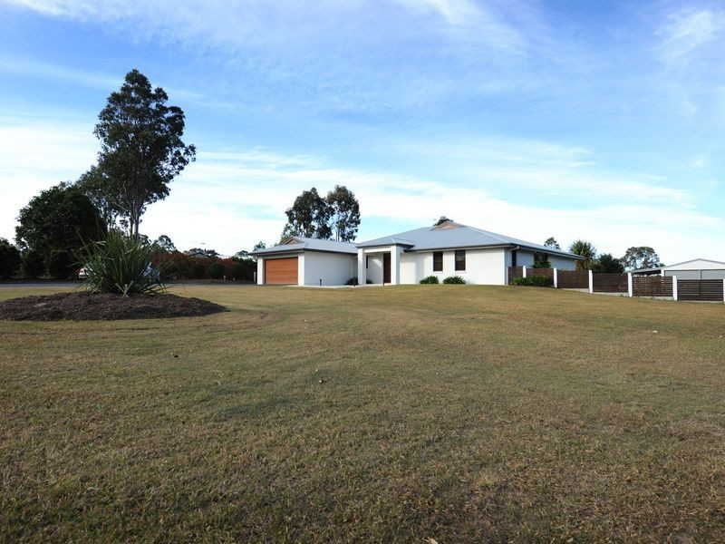 6 Hampton Road, Waterview Heights NSW 2460