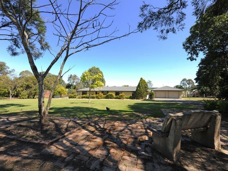 14 Greenfields Drive, Junction Hill NSW 2460