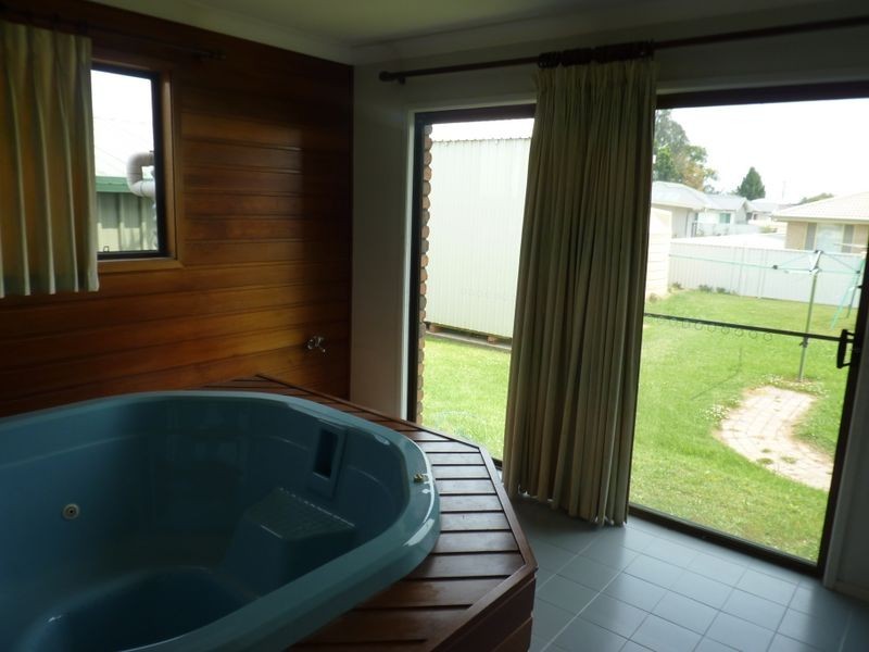 11 Crown Street, Grafton NSW 2460