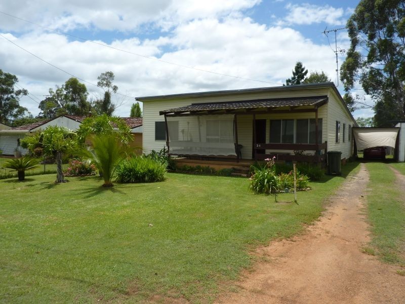 24 Armidale Road, Coutts Crossing NSW 2460