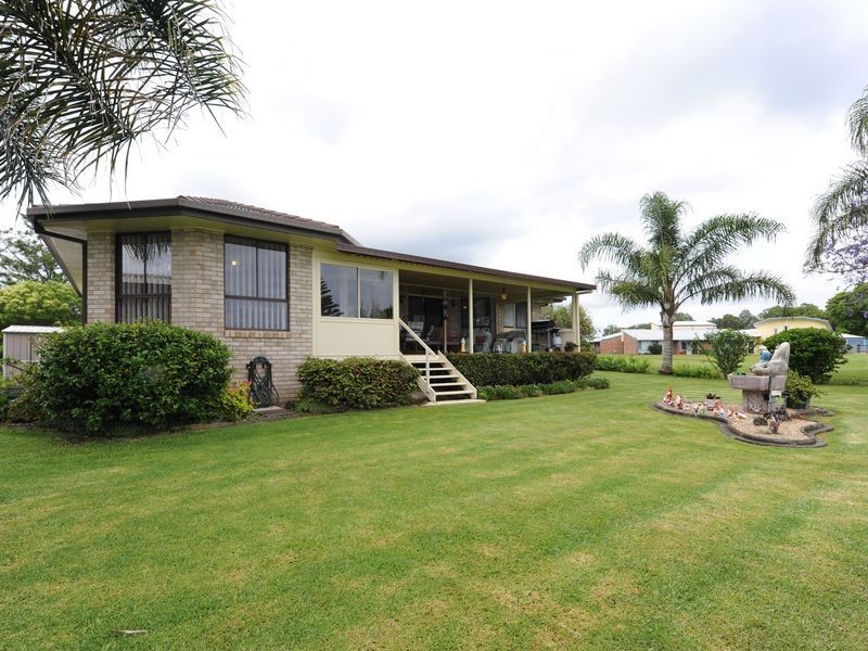 29 Lynhaven Crescent, Ulmarra NSW 2462