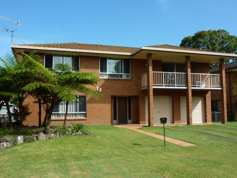 13 Waratah Place, Grafton NSW 2460