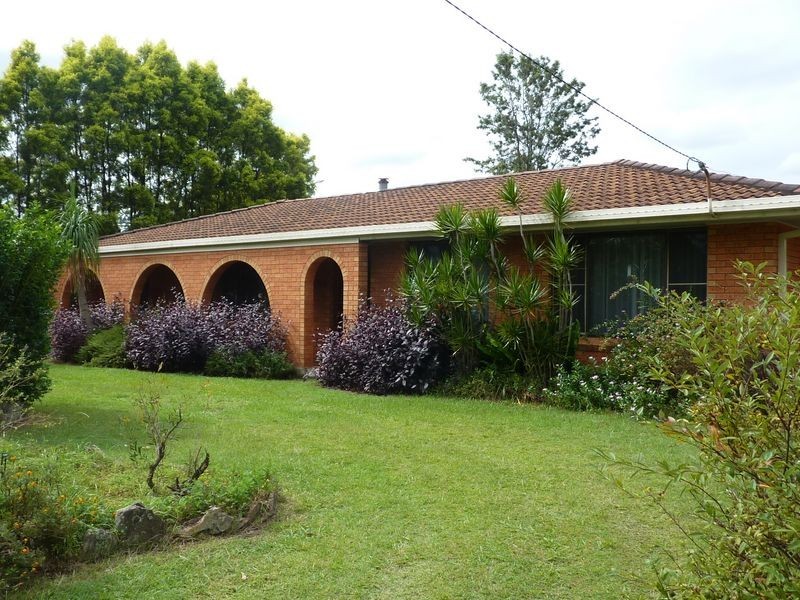 11 Couttaroo Place, Coutts Crossing NSW 2460