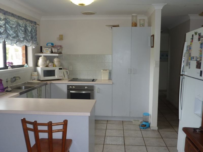 11 Couttaroo Place, Coutts Crossing NSW 2460