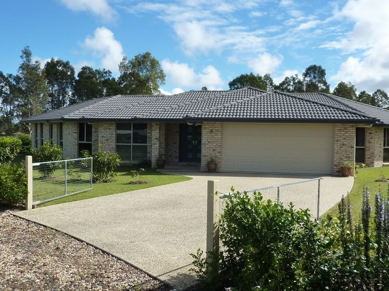 35 Silky Oak Close, Lawrence NSW 2460