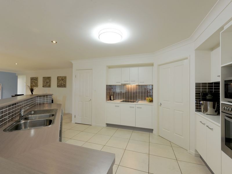 36 Grevillia Drive, Waterview Heights NSW 2460