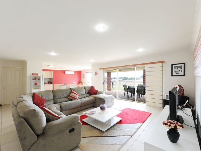 36 Grevillia Drive, Waterview Heights NSW 2460