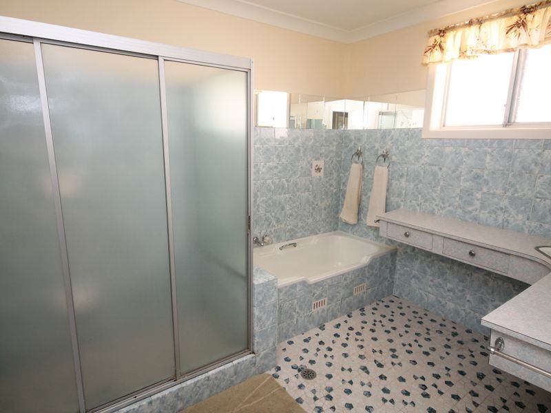 35 Roberts Drive, South Grafton NSW 2460