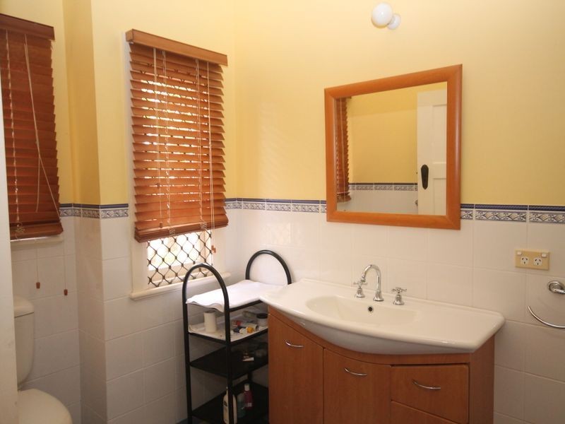 12 Dovedale Street, Grafton NSW 2460