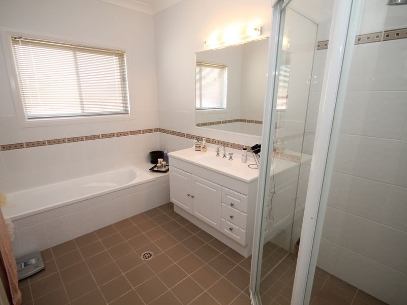 5 Nairn Terrace, Junction Hill NSW 2460