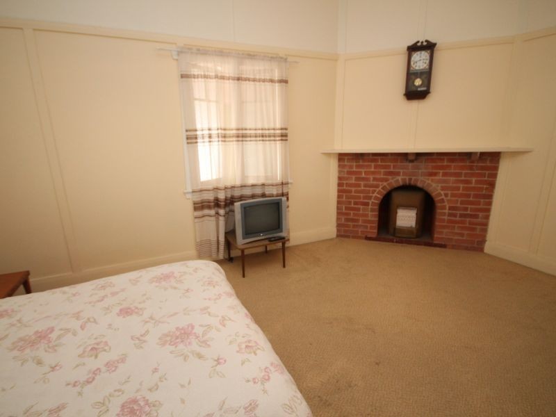 8 Mary Street, Grafton NSW 2460