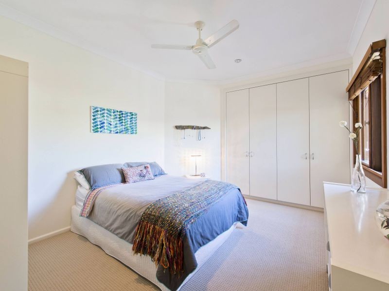 4 Barnier Avenue, Junction Hill NSW 2460