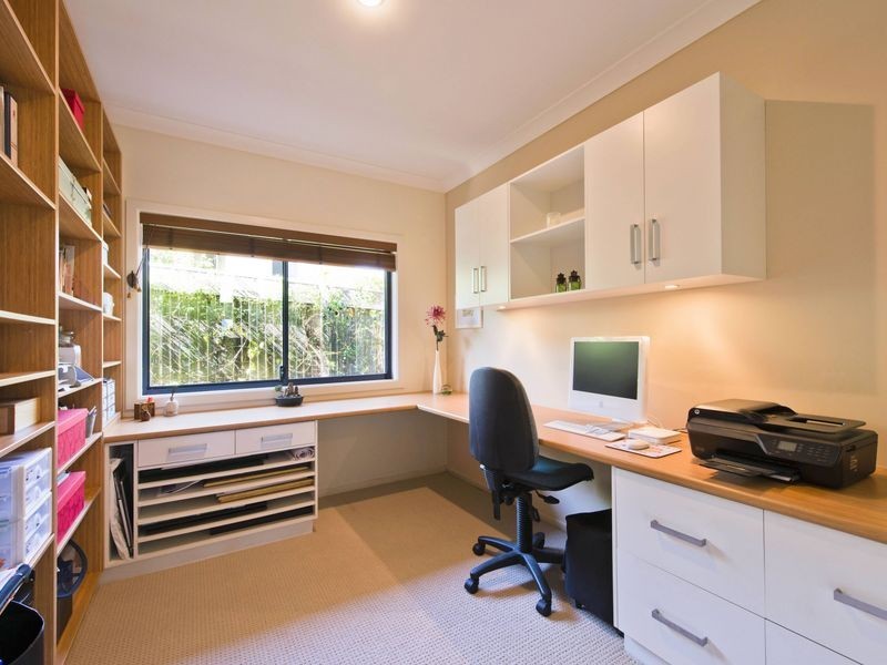 4 Barnier Avenue, Junction Hill NSW 2460