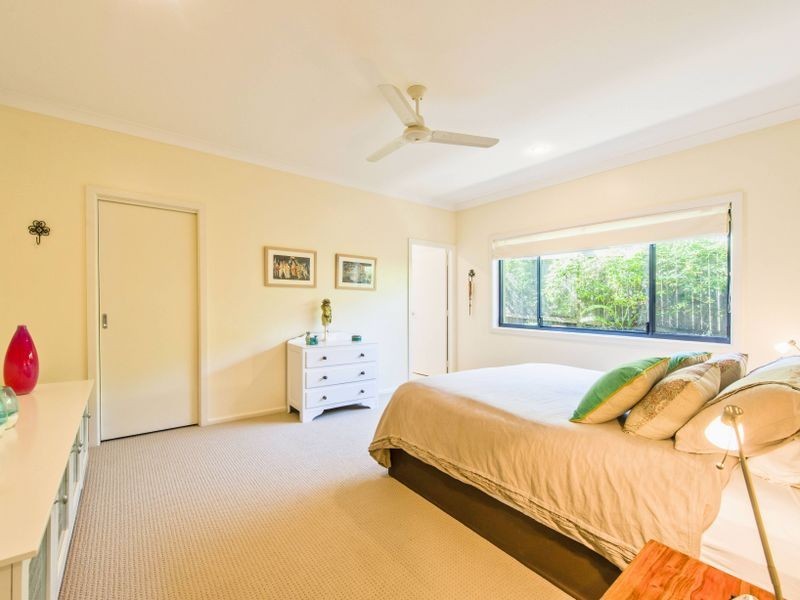 4 Barnier Avenue, Junction Hill NSW 2460
