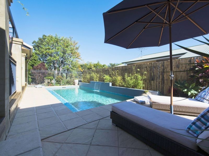 4 Barnier Avenue, Junction Hill NSW 2460