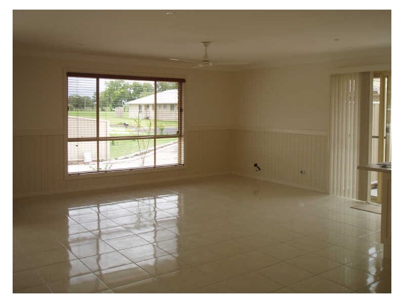 1/4 Cowper Close, Grafton NSW 2460