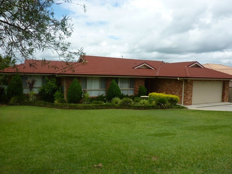 18 Martin Crescent, Junction Hill NSW 2460