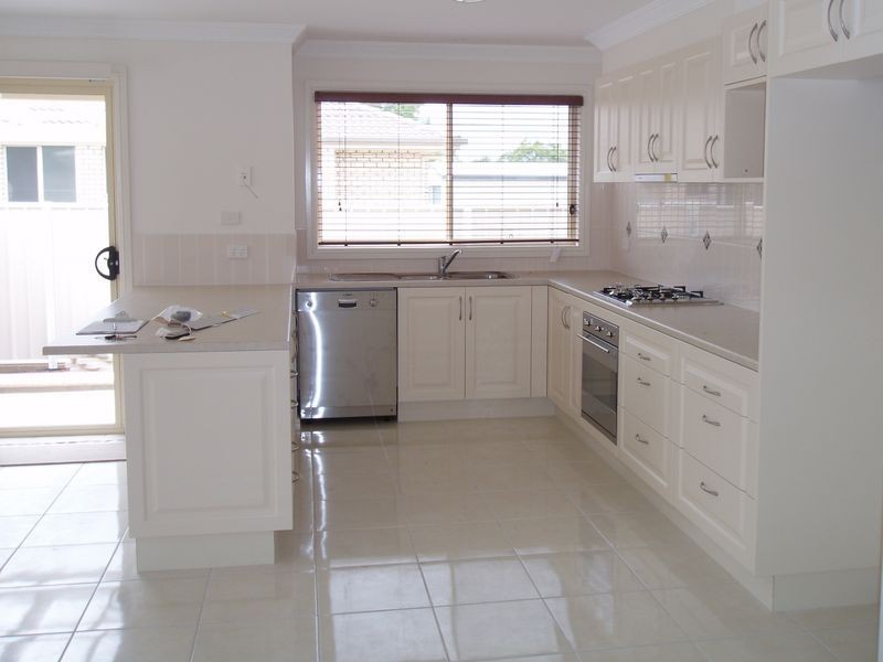 2/4 Cowper Close, Grafton NSW 2460