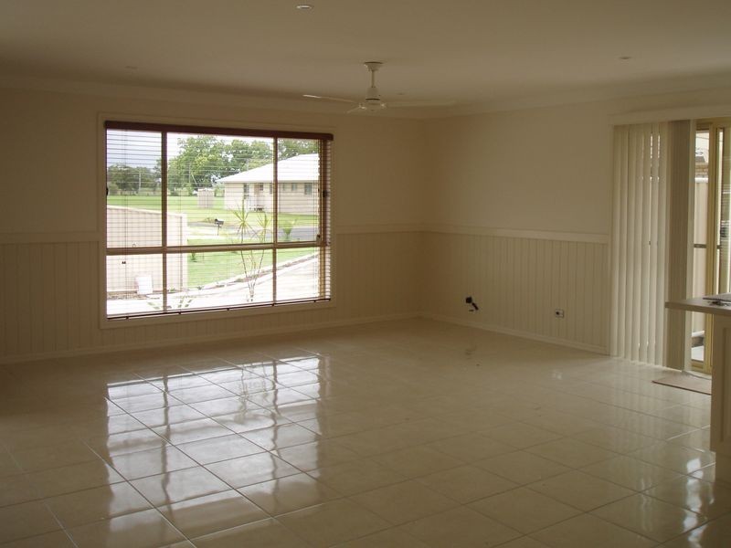 2/4 Cowper Close, Grafton NSW 2460