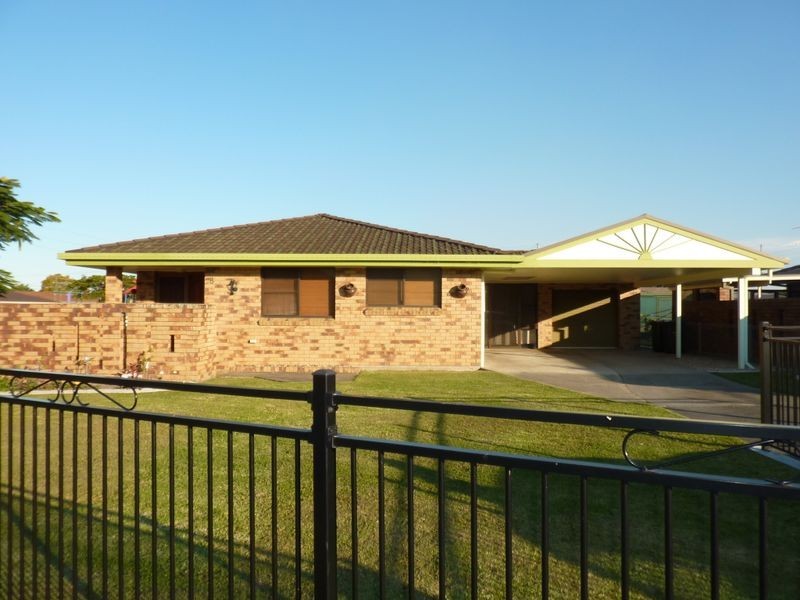 8 Westmore Close, Grafton NSW 2460