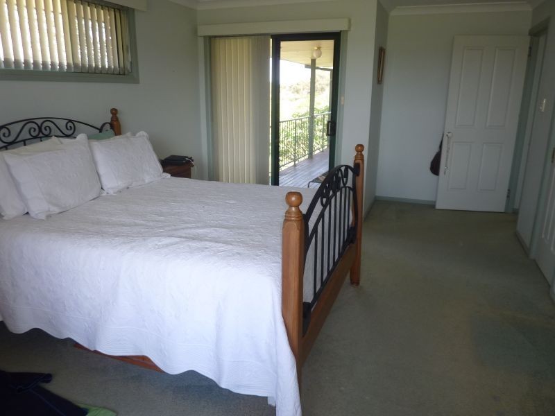 8 Grevillia Drive, Waterview Heights NSW 2460