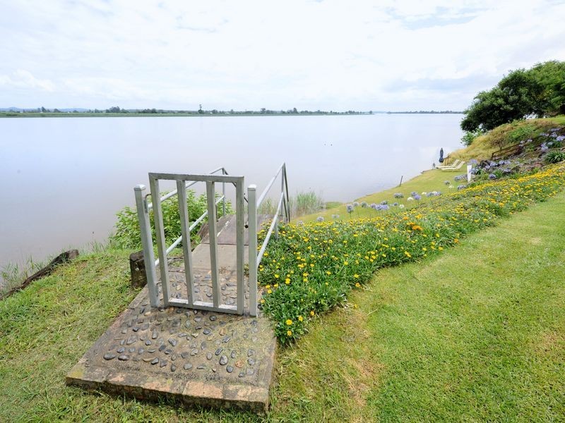 29 Lynhaven Crescent, Ulmarra NSW 2462