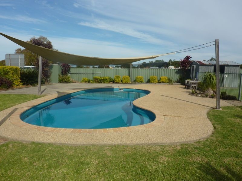 10 Lynhaven Crescent, Ulmarra NSW 2462