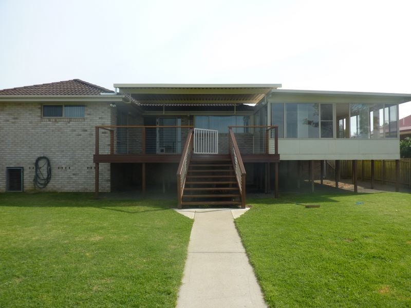 10 Lynhaven Crescent, Ulmarra NSW 2462